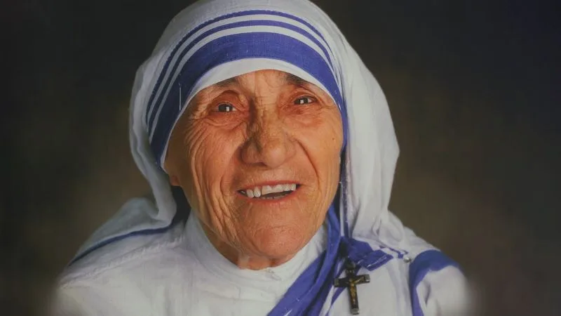 Dia de Madre Teresa de Calcutá: 30 frases de fé e solidariedade