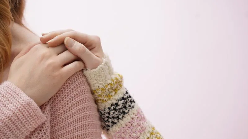 Luto por uma amiga: 40 mensagens de saudade eterna